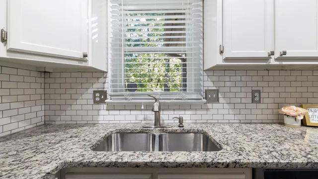 Quartz countertop with an undermount sink in Anaheim, CA